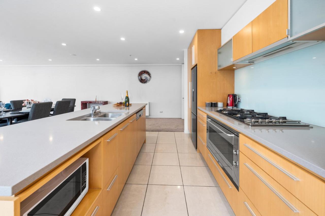 Lakeside Apartment Waimahana 1 Taupo Bagian luar foto