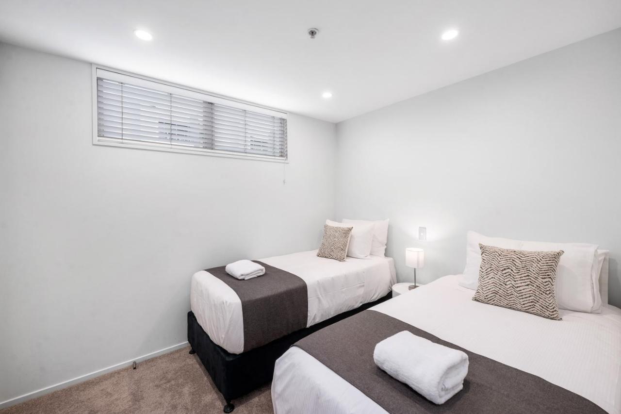 Lakeside Apartment Waimahana 1 Taupo Bagian luar foto