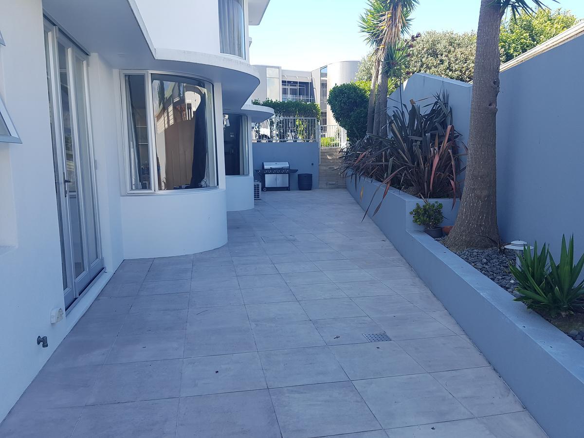 Lakeside Apartment Waimahana 1 Taupo Bagian luar foto